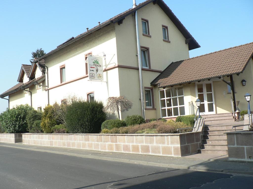 Gasthaus Zum Specht Hoesbach Exterior photo