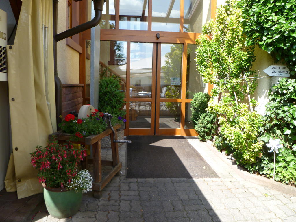 Gasthaus Zum Specht Hoesbach Exterior photo